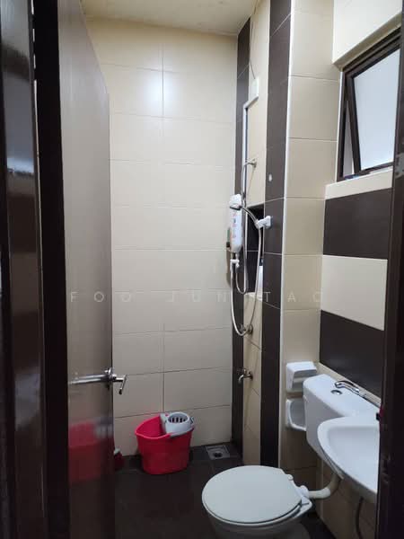 Rumah Teres 2-Tingkat untuk Disewa di Taman Seri Austin (Tebrau) - Foo Jun Tao - Bathroom - PropertyGuru.com.my