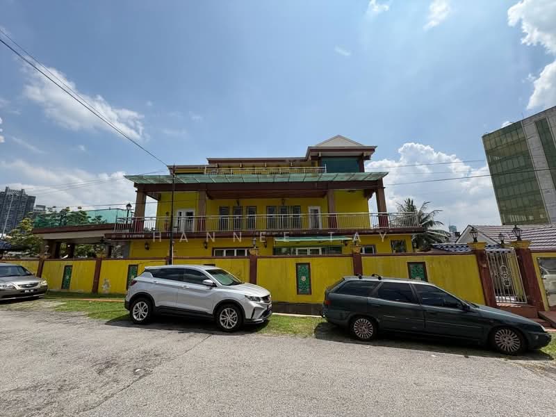Bungalow for Sale in Taman P. Ramlee (Setapak) - Hannee Tay - Exterior - PropertyGuru.com.my