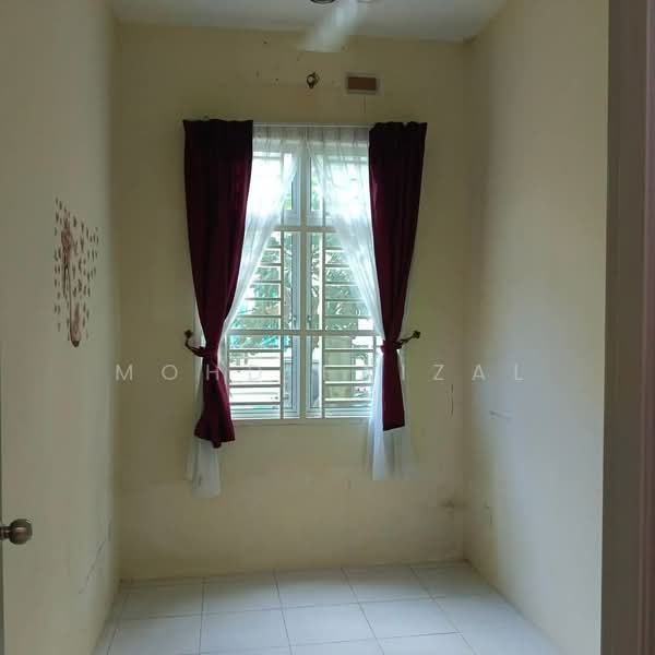 Semi-Detached House for Sale in Tanjong Duabelas (Selangor) - Mohd Faizal - Interior - PropertyGuru.com.my