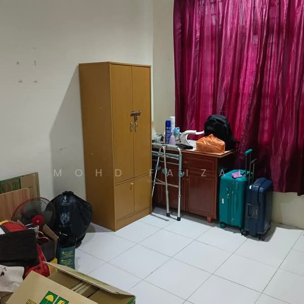 Semi-Detached House for Sale in Tanjong Duabelas (Selangor) - Mohd Faizal - Interior - PropertyGuru.com.my
