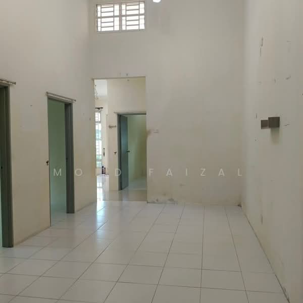 Semi-Detached House for Sale in Tanjong Duabelas (Selangor) - Mohd Faizal - Interior - PropertyGuru.com.my