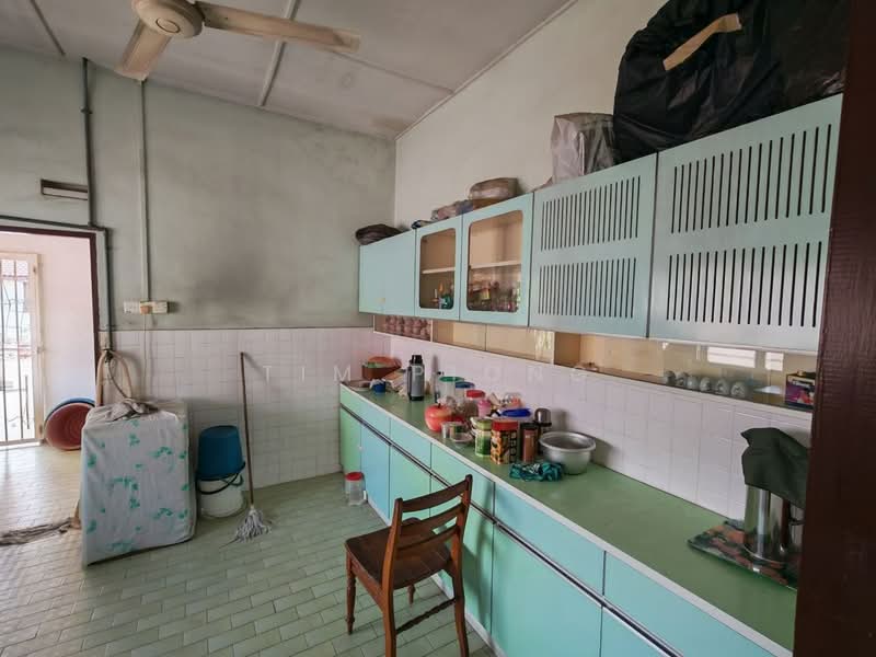 Kedai untuk Dijual di Taman Melaka Baru (Batu Berendam) - Tim Piong - Kitchen - PropertyGuru.com.my