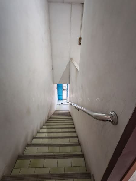 Kedai untuk Dijual di Taman Melaka Baru (Batu Berendam) - Tim Piong - Interior - PropertyGuru.com.my