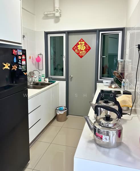 Service Residence for Sale at Silk Residence - WAYNE SHENG - Kitchen - PropertyGuru.com.my