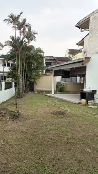 2-storey Terraced House for Sale in Hulu Kelang (Kuala Lumpur) - Selvam . - Garden - PropertyGuru.com.my