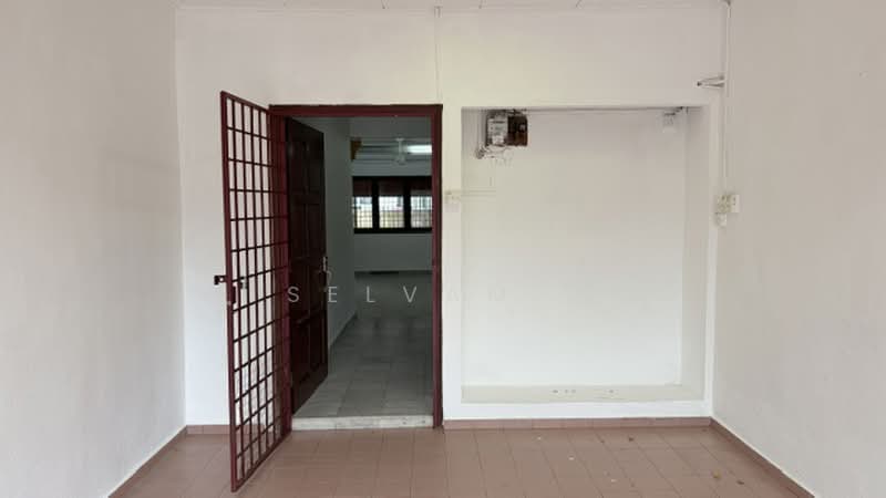 2-storey Terraced House for Sale in Hulu Kelang (Kuala Lumpur) - Selvam . - Entrance - PropertyGuru.com.my