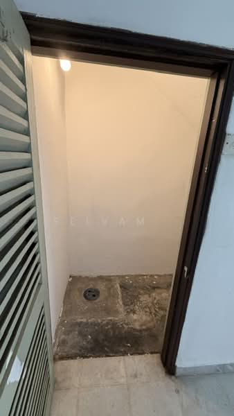 2-storey Terraced House for Sale in Hulu Kelang (Kuala Lumpur) - Selvam . - Storeroom - PropertyGuru.com.my
