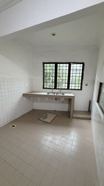 2-storey Terraced House for Sale in Hulu Kelang (Kuala Lumpur) - Selvam . - Kitchen - PropertyGuru.com.my