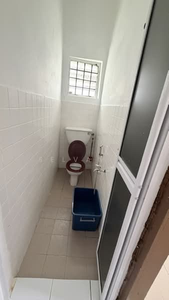 2-storey Terraced House for Sale in Hulu Kelang (Kuala Lumpur) - Selvam . - Toilet - PropertyGuru.com.my