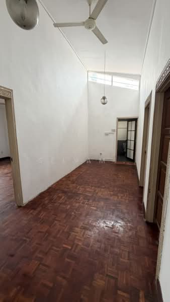 2-storey Terraced House for Sale in Hulu Kelang (Kuala Lumpur) - Selvam . - Upstairs view - PropertyGuru.com.my