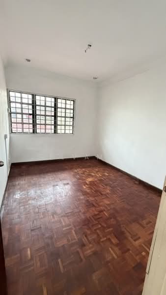 2-storey Terraced House for Sale in Hulu Kelang (Kuala Lumpur) - Selvam . - Room 1 - PropertyGuru.com.my