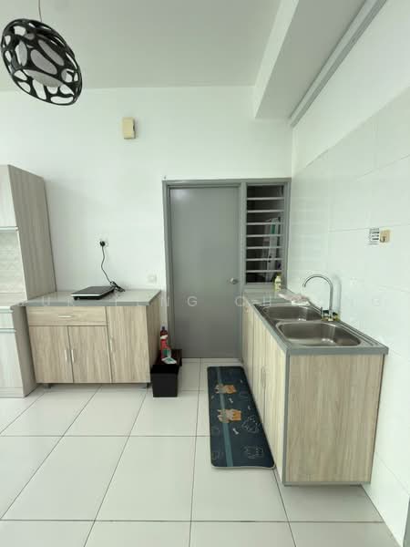Servis Apartment untuk Disewa di The Sky Executive Suites - Suk Teng Choong - Kitchen - PropertyGuru.com.my