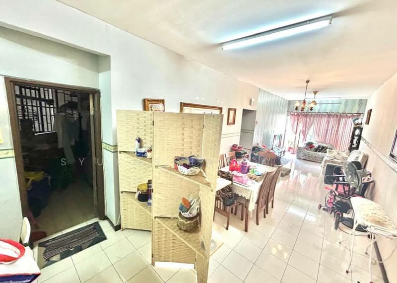 Condominium for Sale at Puri Aiyu - Syukor Hartanah - Living Room - PropertyGuru.com.my