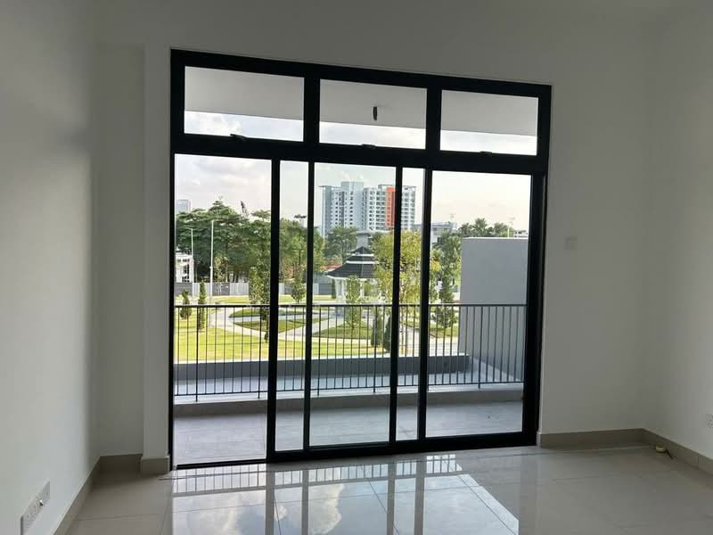 2-storey Terraced House for Sale in Taman Ponderosa (Johor Bahru) - Kok Hui - Balcony - PropertyGuru.com.my