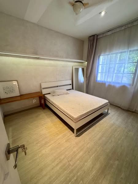 Rumah Bandar untuk Dijual di Country Heights (Kajang) - Peter Tan - PropertyGuru.com.my