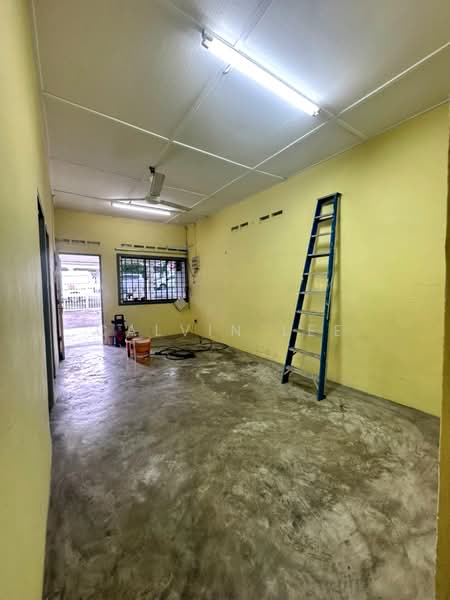 Rumah Teres 1-Tingkat untuk Dijual di Taman Johor Jaya (Johor Bahru) - Calvin Lee - PropertyGuru.com.my