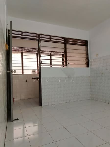 Rumah Flat untuk Dijual di Taman Lip Sin Block 33 & 35 - Pen Teo - PropertyGuru.com.my
