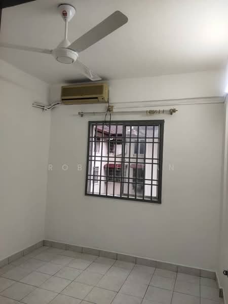 Apartment for Sale at Bayu Puteri 2 - Robbie Tan - Interior - PropertyGuru.com.my
