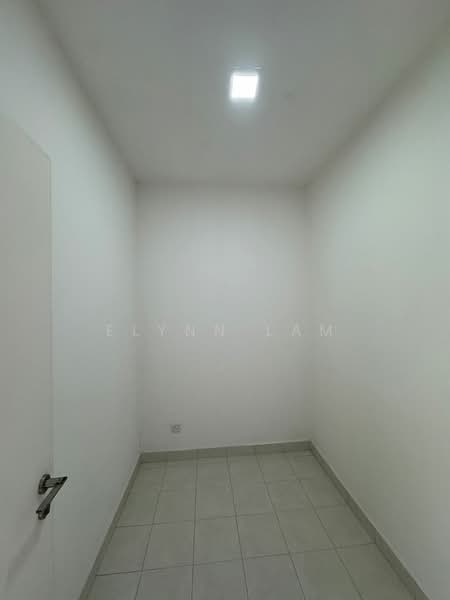 Kediaman Servis untuk Dijual di Southern Marina Residences - Elynn Lam - PropertyGuru.com.my