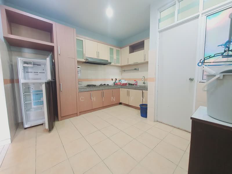 Pangsapuri untuk Disewa di Pangsapuri Bukit Beruang Bestari (University View) - CHIN FN - Kitchen - PropertyGuru.com.my