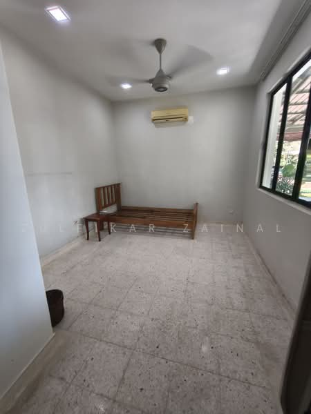 Bungalow for Rent in Shah Alam (Selangor) - Zulfikar Zainal - Bedroom - PropertyGuru.com.my