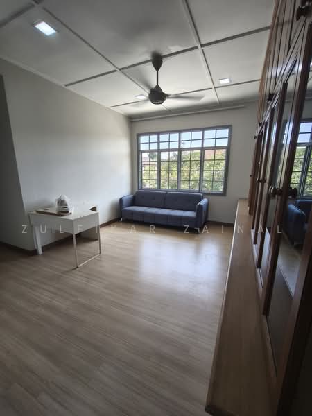 Bungalow for Rent in Shah Alam (Selangor) - Zulfikar Zainal - Living Room - PropertyGuru.com.my