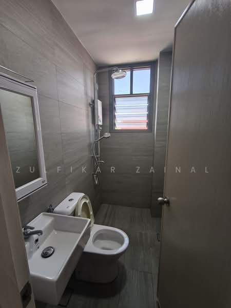 Bungalow for Rent in Shah Alam (Selangor) - Zulfikar Zainal - Bathroom - PropertyGuru.com.my
