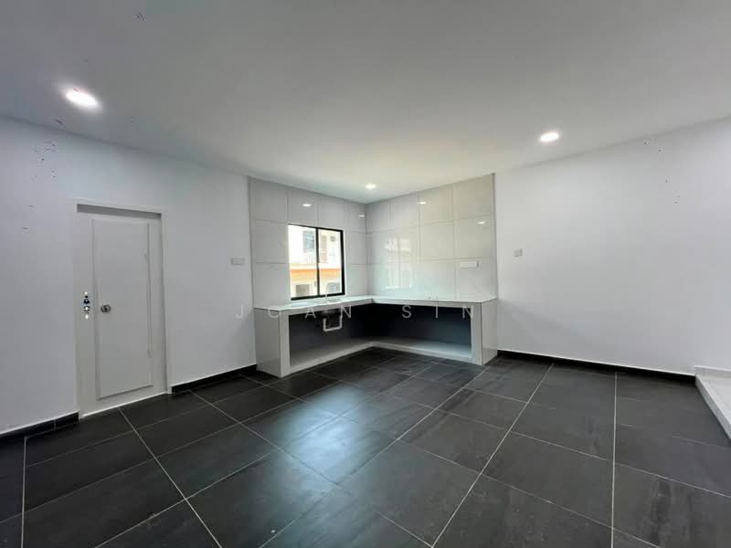 Rumah Teres 2-Tingkat untuk Dijual di Johor Bahru (Johor) - Joan Sin - PropertyGuru.com.my
