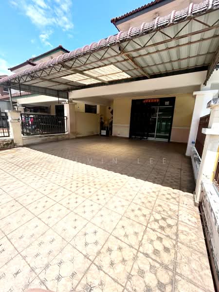 Rumah Teres 2-Tingkat untuk Dijual di Taman Daya (Johor Bahru) - Calvin Lee - PropertyGuru.com.my