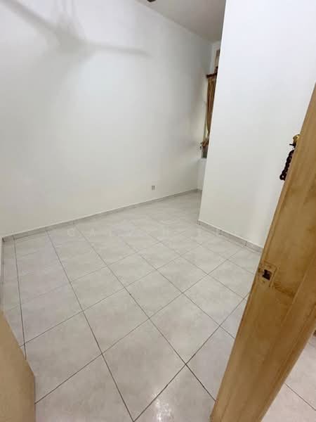 Rumah Teres 2-Tingkat untuk Dijual di Taman Daya (Johor Bahru) - Calvin Lee - PropertyGuru.com.my