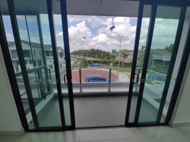Rumah Kluster untuk Dijual di Iskandar Puteri (Nusajaya) (Johor) - Shi May Yeong - Balcony - PropertyGuru.com.my