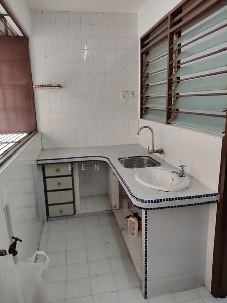 Rumah Flat untuk Dijual di Taman Lip Sin Block 33 & 35 - Pen Teo - PropertyGuru.com.my
