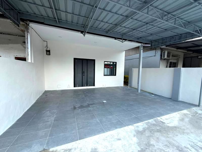 Rumah Teres 1-Tingkat untuk Dijual di Kulai Besar (Kulai) - Calvin Lee - PropertyGuru.com.my