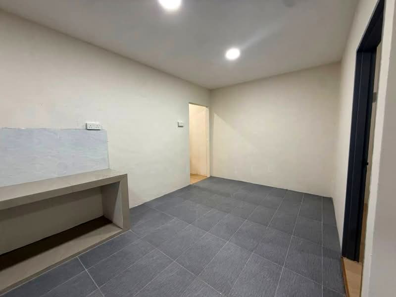Rumah Teres 1-Tingkat untuk Dijual di Kulai Besar (Kulai) - Calvin Lee - PropertyGuru.com.my
