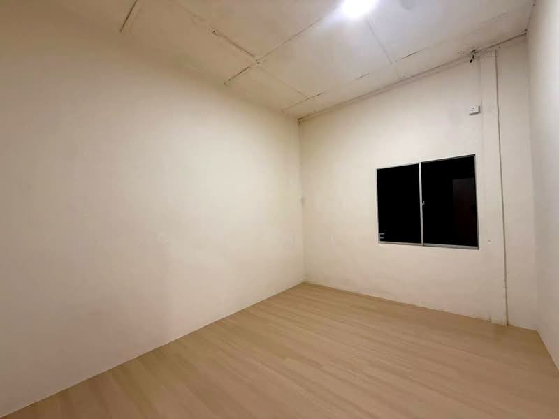 Rumah Teres 1-Tingkat untuk Dijual di Kulai Besar (Kulai) - Calvin Lee - PropertyGuru.com.my