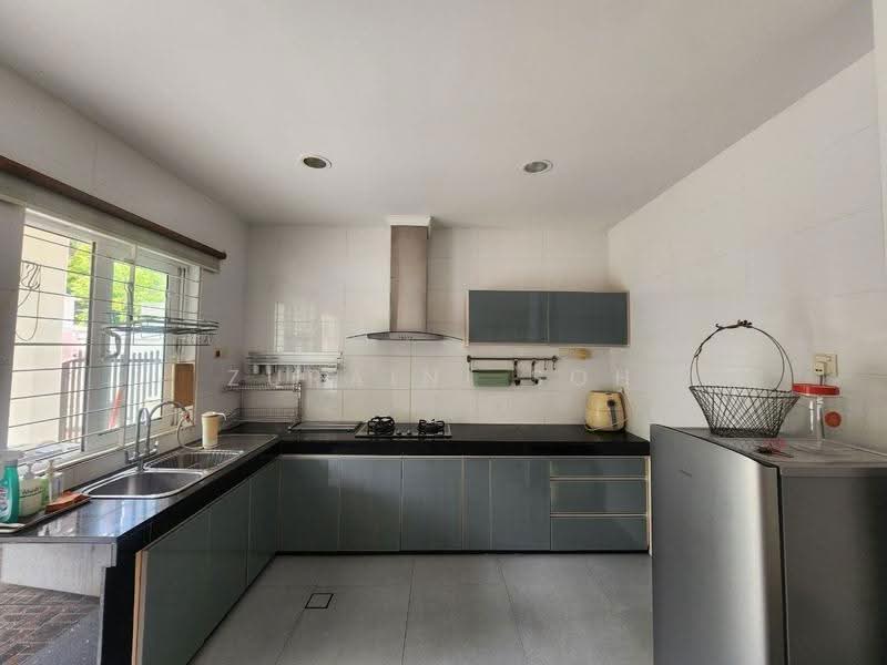 Bungalow House for Sale in Bukit Jelutong (Shah Alam) - Zuraini Soh - Kitchen - PropertyGuru.com.my
