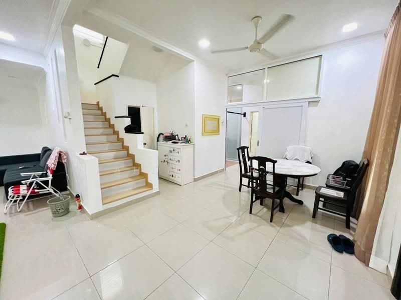 2-storey Terraced House for Sale in Taman Tiara Titiwangsa (Setapak) - Zahier Firza - Living Room - PropertyGuru.com.my