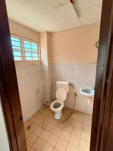 2-storey Terraced House for Sale in Puchong (Selangor) - Zoe Tiu - Bathroom - PropertyGuru.com.my