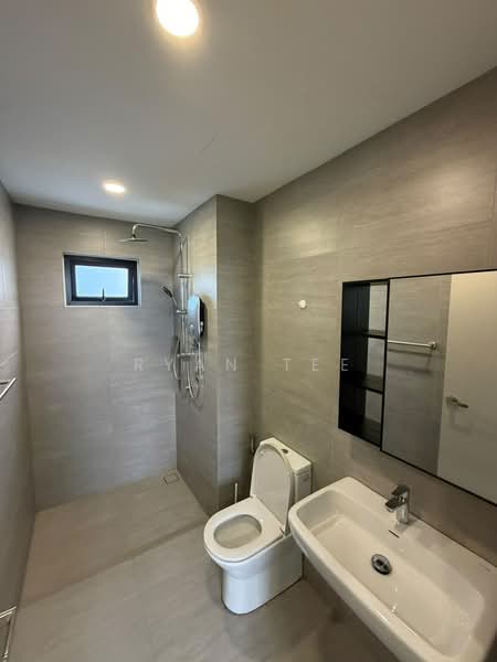 Service Residence for Rent at Residensi Ava @ Kiara Bay - Ryan Tee - Bathroom - PropertyGuru.com.my