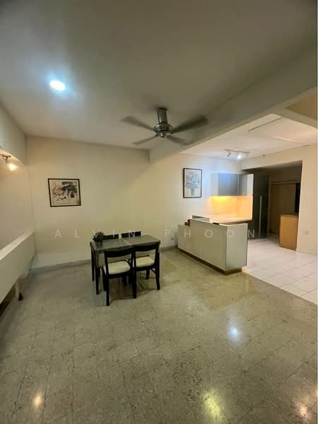 2-storey Terraced House for Rent in Taman Bukit Desa (Taman Desa) - Alvin Phoon - Dining Room - PropertyGuru.com.my