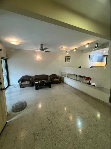 2-storey Terraced House for Rent in Taman Bukit Desa (Taman Desa) - Alvin Phoon - Living Room - PropertyGuru.com.my