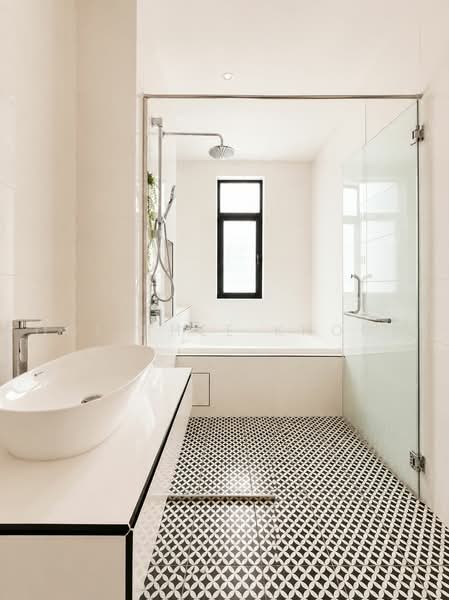 Bungalow House untuk Dijual di Bandar Cassia (Batu Kawan) - Ooi Chee Khoon - Bathroom 1 - PropertyGuru.com.my