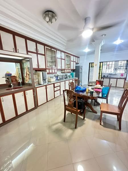 Rumah Teres 2-Tingkat untuk Dijual di Johor Bahru (Johor) - Tony Chong - Kitchen - PropertyGuru.com.my