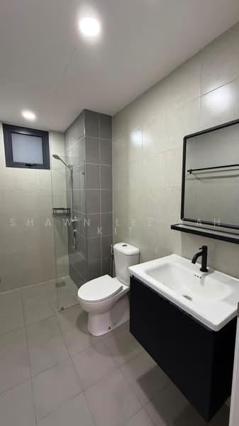 Servis Apartment untuk Disewa di Aster Hill - Shawn Lee Kah Kit - Bathroom - PropertyGuru.com.my