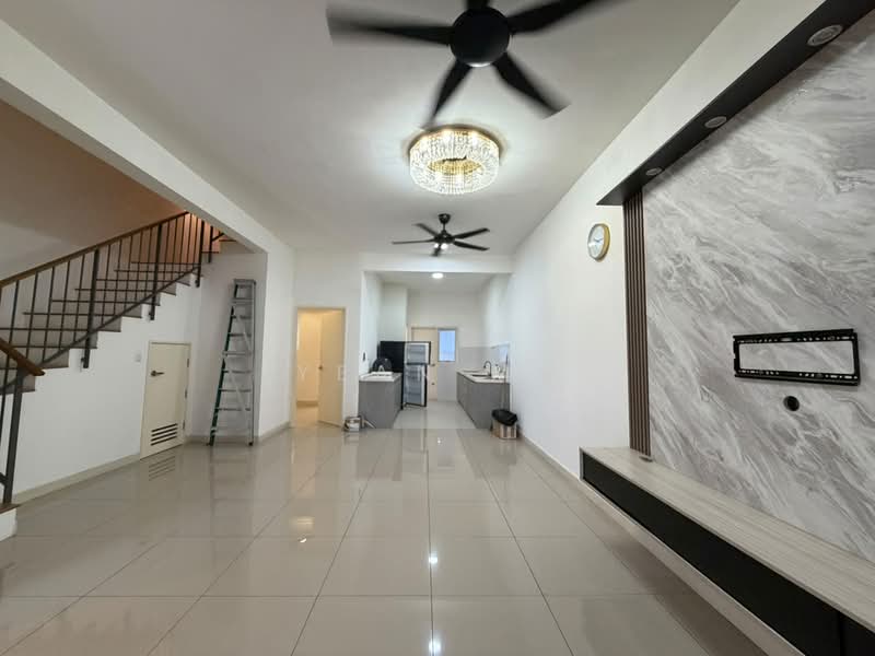 Rumah Teres untuk Dijual di Kota Emerald (Rawang) - Yean Ma - Living Room - PropertyGuru.com.my