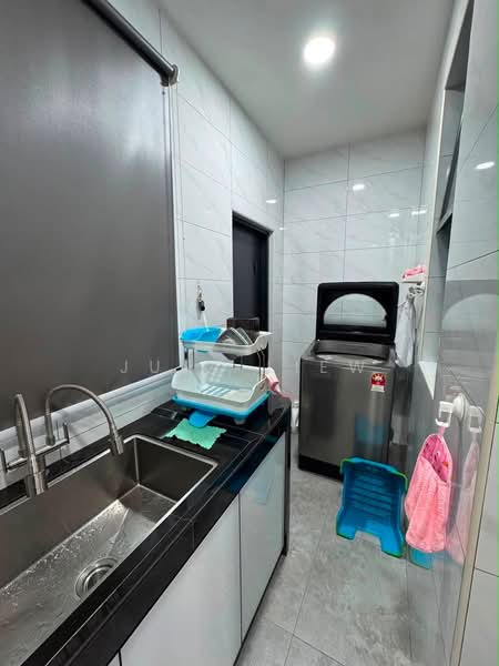 2-storey Terraced House for Sale in Taman Mount Austin (Tebrau) - Junz Liew - PropertyGuru.com.my