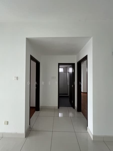 Soho for Sale in Taman Molek (Johor Bahru) - Garet Lim - Corridor - PropertyGuru.com.my