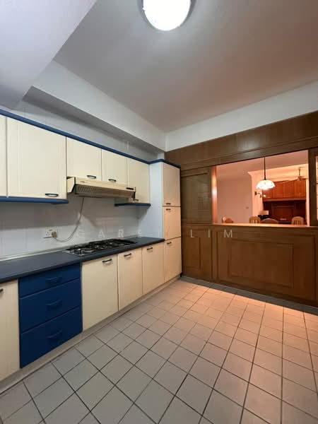 Kondominium untuk Dijual di Aloha Tower Condominium - Garet Lim - Kitchen - PropertyGuru.com.my