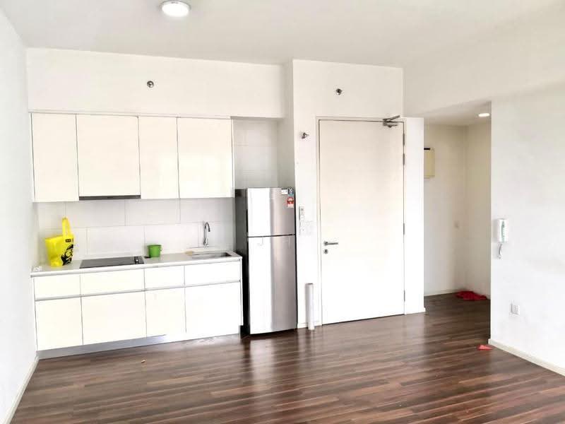 Kediaman Servis untuk Disewa di SqWhere Service Apartments - JH Tee - Kitchen - PropertyGuru.com.my