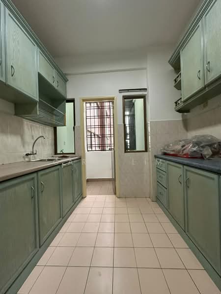Pangsapuri untuk Dijual di Danga View Apartment - Garet Lim - Kitchen - PropertyGuru.com.my